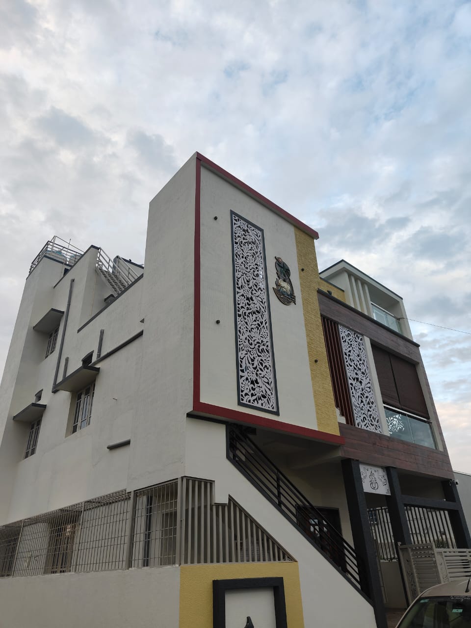 Gallery 37